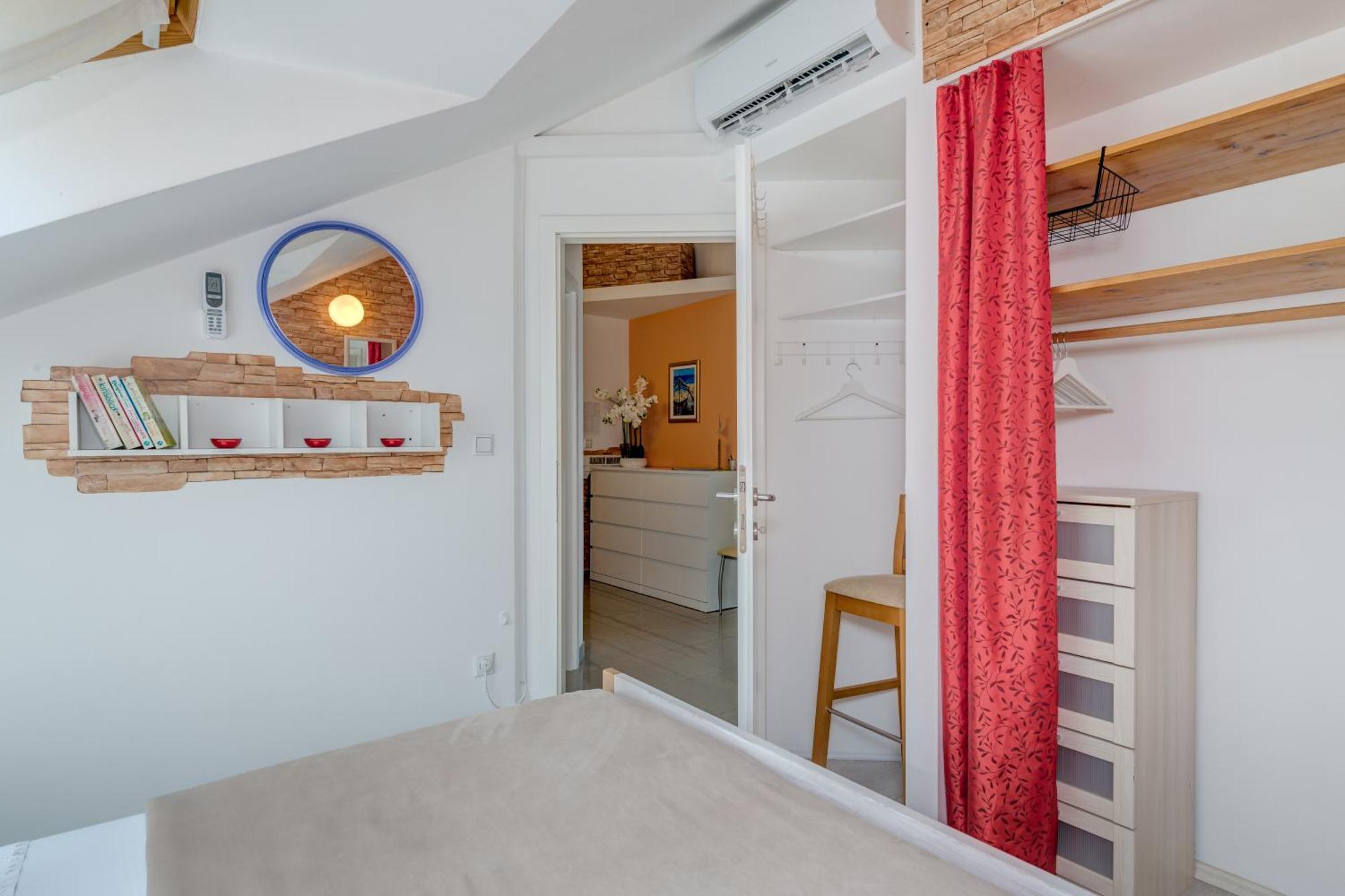 אומיס Apartment Sea View Mouth Cetina מראה חיצוני תמונה